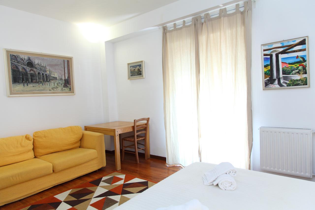 Family House - By Vacation Service تْشيفالو المظهر الخارجي الصورة