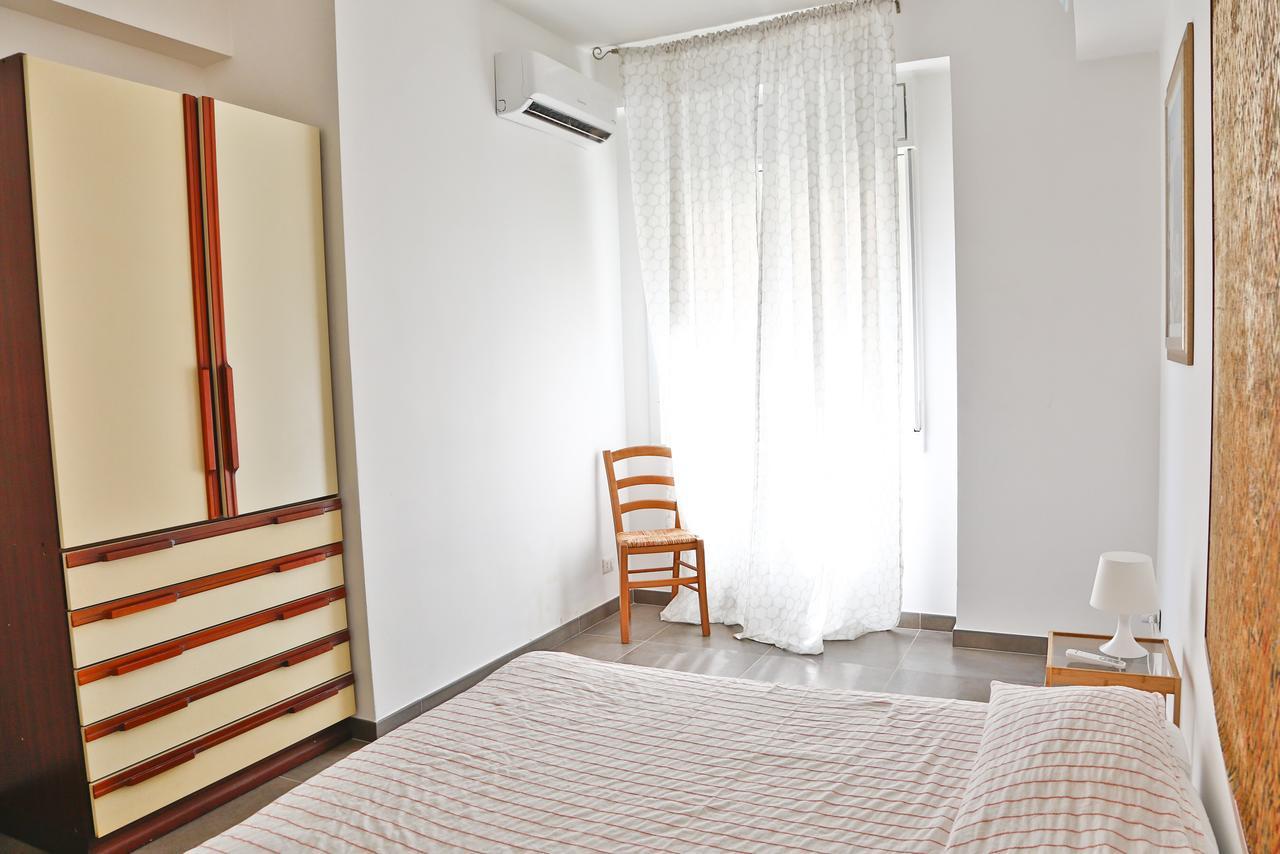 Family House - By Vacation Service تْشيفالو المظهر الخارجي الصورة